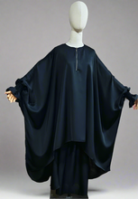Load image into Gallery viewer, Three piece Abaya w/ scruntch sleeves