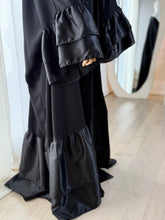 Load image into Gallery viewer, Double satin ruffle Abaya