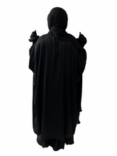 Load image into Gallery viewer, Three piece Abaya w/ scruntch sleeves