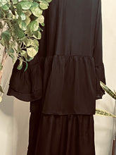 Load image into Gallery viewer, Frill back abaya w/ double ruffle sleeve
